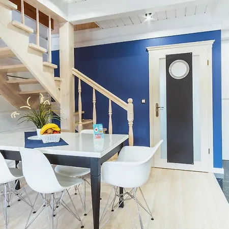 Osada Morskie Ustronie Διαμέρισμα Ustronie Morskie